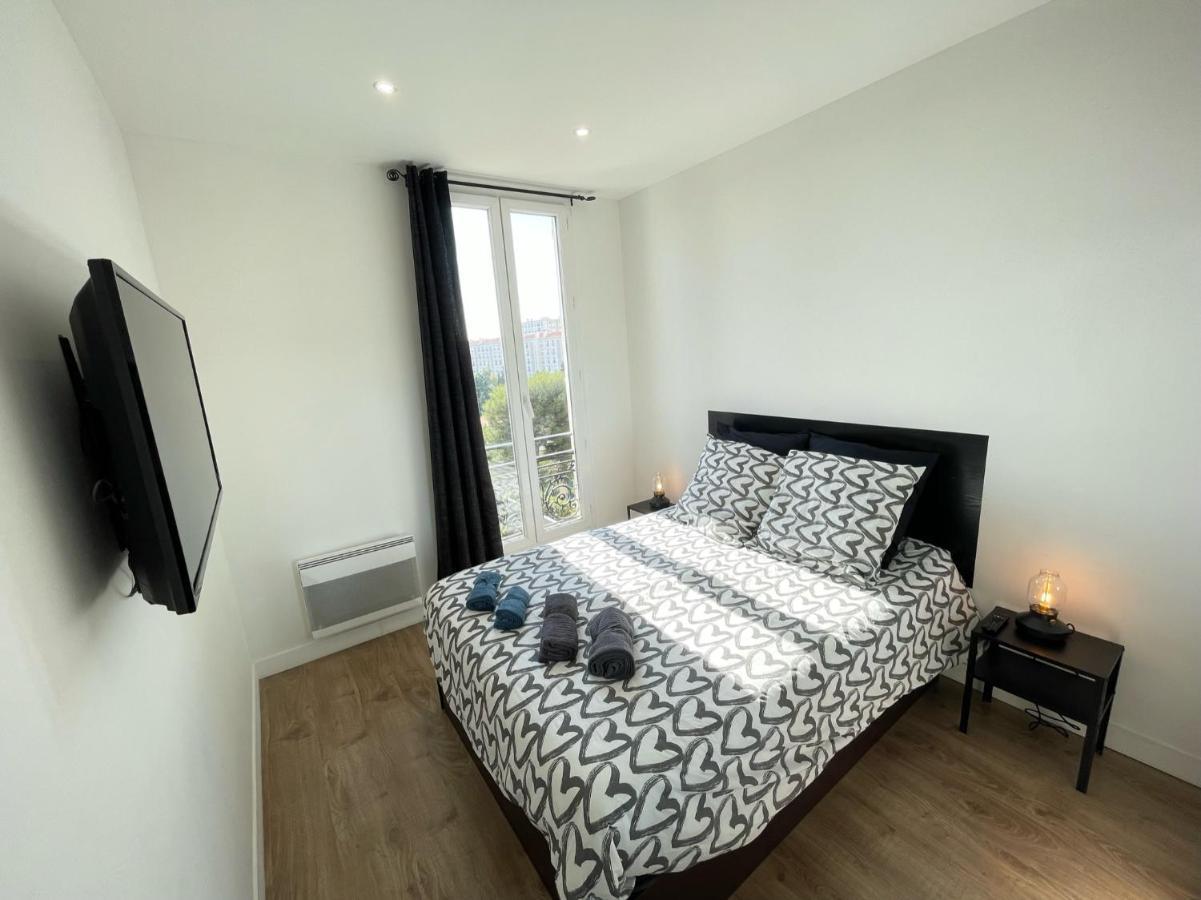 Nice Renting - Cambrai - Luxurious Sea View Terrasse - King Bed - Parking - Ac - Fully Equipped Exterior photo