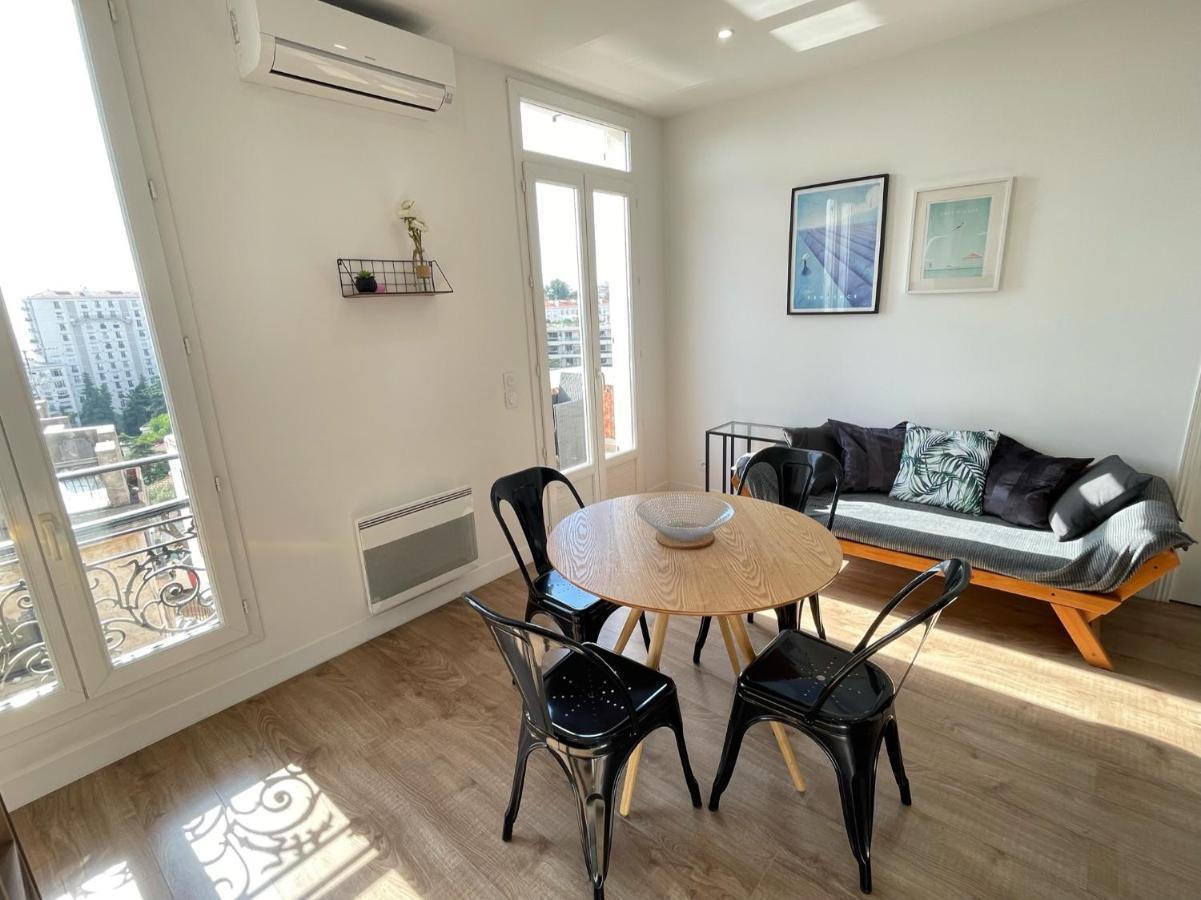 Nice Renting - Cambrai - Luxurious Sea View Terrasse - King Bed - Parking - Ac - Fully Equipped Exterior photo